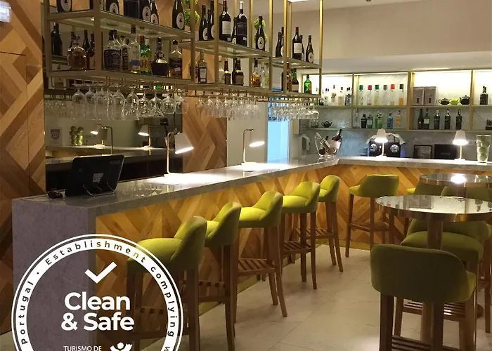 弗拉多罗海滩温泉精品酒店 4* 欧瓦