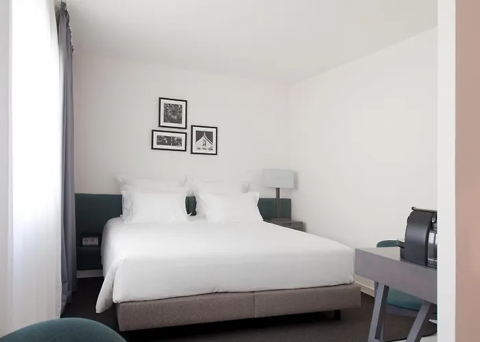 酒店 弗拉多罗海滩温泉精品酒店 4*