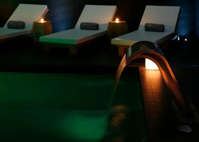 弗拉多罗海滩温泉精品酒店 欧瓦