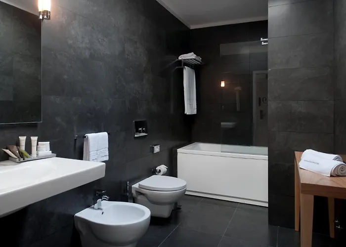 酒店 弗拉多罗海滩温泉精品酒店