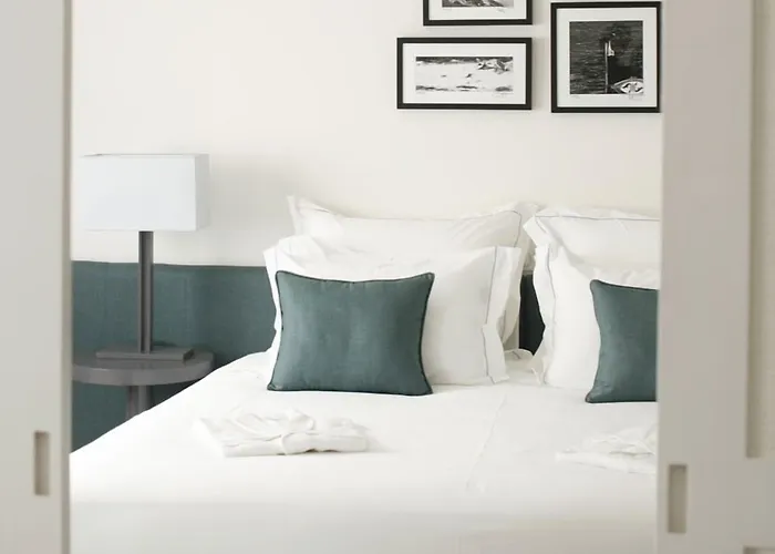 弗拉多罗海滩温泉精品酒店 酒店 欧瓦