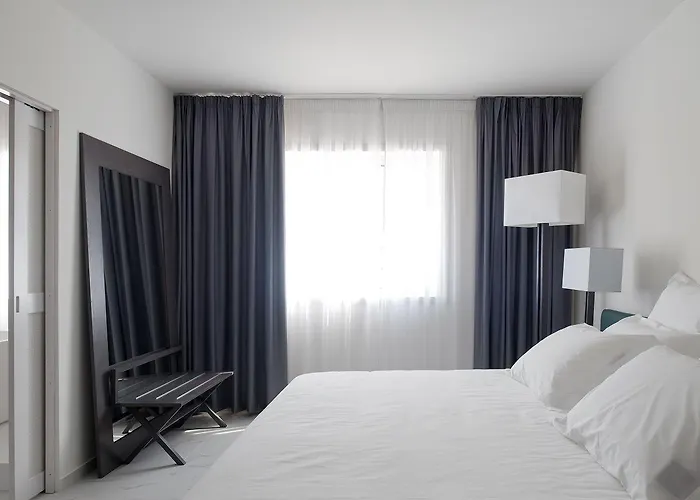 酒店 弗拉多罗海滩温泉精品酒店