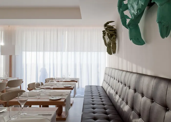 酒店 弗拉多罗海滩温泉精品酒店