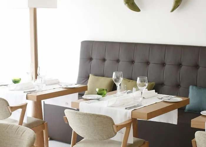 弗拉多罗海滩温泉精品酒店 酒店 4*