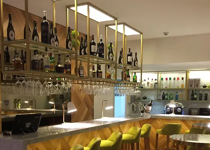 弗拉多罗海滩温泉精品酒店 酒店 4*