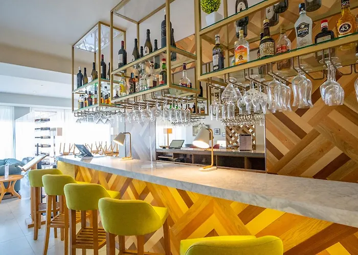 弗拉多罗海滩温泉精品酒店 4* 欧瓦