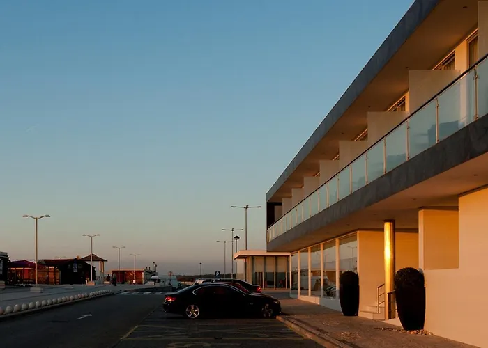 酒店 弗拉多罗海滩温泉精品酒店 4*