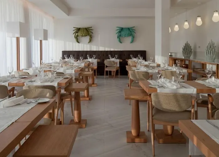 酒店 弗拉多罗海滩温泉精品酒店 欧瓦